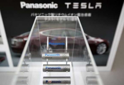 Σε διαζύγιο οδηγείται η κοινοπραξία μεταξύ Tesla και Panasonic - Ζημιές 24 εκατ. δολ το 2019 για την Tesla