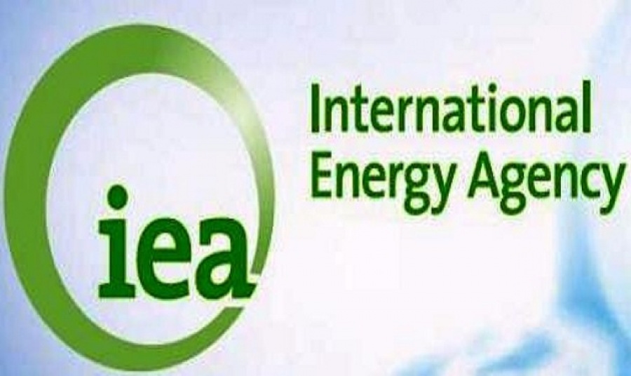 IEA: Αύξηση των αποθεμάτων πετρελαίου το 2017 αν δε μειώσει την παραγωγή ο ΟΠΕΚ