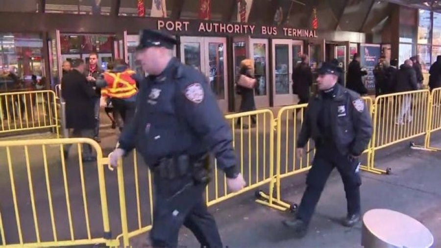 Συναγερμός στο Μανχάταν - Έκρηξη σε σταθμό - Αναφορές για τραυματίες