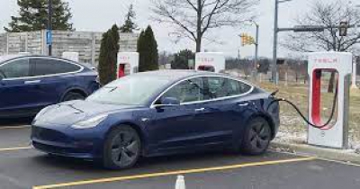 Τα ηλεκτρικά αυτοκίνητα έφθασαν στο 65% των πωλήσεων στη Νορβηγία - Πρώτη η Tesla