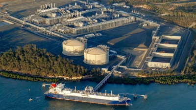 Shell: Προς πώληση μερίδια 2 δισ. δολ. στις εγκαταστάσεις LNG του Queensland στην Αυστραλία