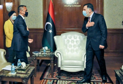 Λιβύη: Συνάντηση Sarajj - Di Maio (ΥΠΕΞ Ιταλίας) - Στο επίκεντρο η αποστολή «Ειρήνη» για την τήρηση του εμπάργκο όπλων