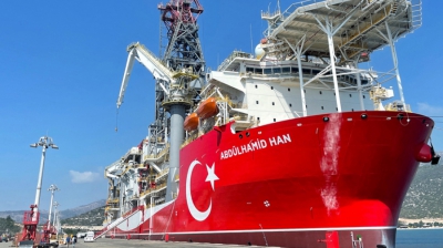 Η Τουρκία βγάζει με NAVTEX το γεωτρύπανο Abdul Hamid Han στην Αν. Μεσόγειο