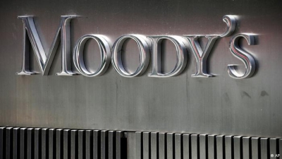 Moody's: Επιβεβαιώνει σε Ba3 την αξιολόγηση της Ελλάδας, σταθερό το outlook - Πρόοδος στις τράπεζες, πρόβλημα ο πληθωρισμός