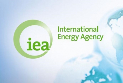 IEA: Επενδύσεις 1,4 τρισ. δολ. στην καθαρή ενέργεια το 2022 - Αύξηση του άνθρακα κατά 10%