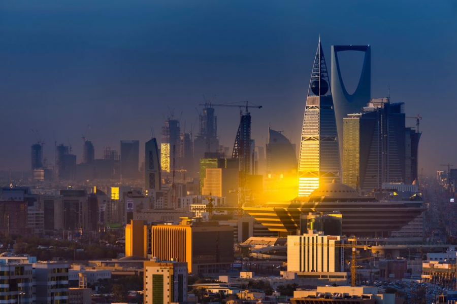 Σε ποιες ενεργειακές εταιρείες μπήκαν οι Σαουδάραβες στην πτώση των μετοχών
