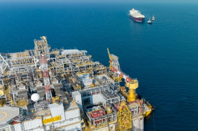 Vitol: Εξαγοράζει τα μερίδια της ExxonMobil και της QatarEnergy στον Adriatic LNG