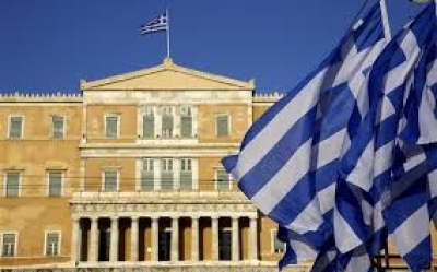 Guardian: Tα πράγματα στην Ελλάδα πηγαίνουν από το κακό στο χειρότερο