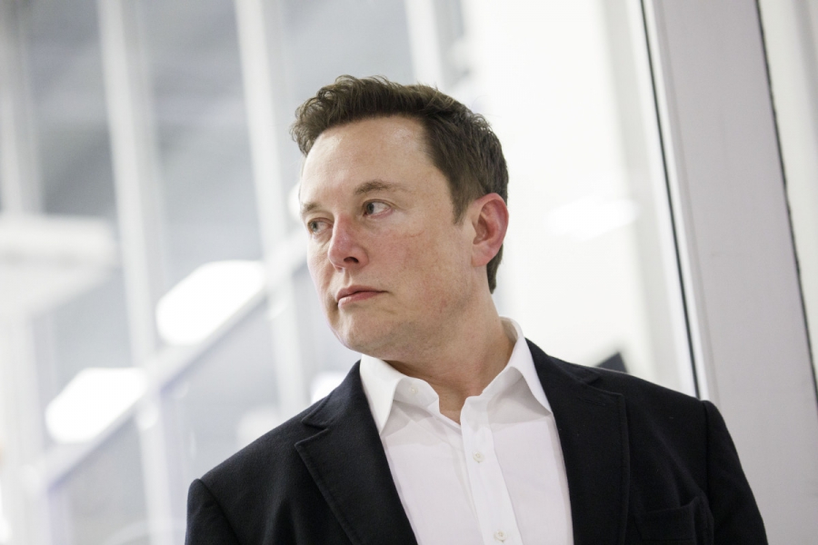 Κατά 11,8 δισ. δολ. πλουσιότερος ο Elon Musk, με την Tesla να πιάνει τον στόχο κερδών