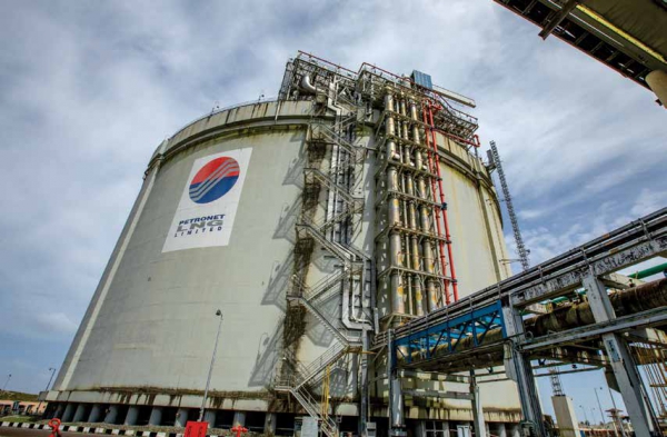 Ινδία: Ρεκόρ εισαγωγών LNG ανακοίνωσε η Petronet στο τρίμηνο