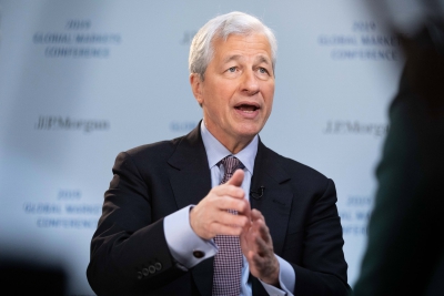 JP Morgan: Χαμηλότερα τα κέρδη, σταματά το buy back - Dimon: Είμαστε προετοιμασμένοι για ο,τι και να συμβεί