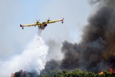 Μεγάλη πυρκαγιά στο Σοφικό Κορινθίας, εκκενώθηκαν οικισμοί – Συναγερμός για φωτιά σε 17 περιοχές