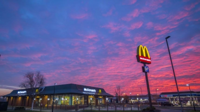 Στον «δρόμο» της ηλεκτροκίνησης και οι αλυσίδες εστίασης - Η περίπτωση των McDonald's