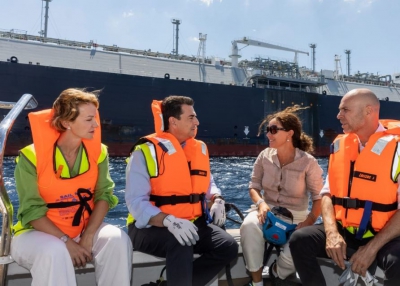 Κ. Σκρέκας: Σε χρόνο ρεκόρ η νέα πλωτή δεξαμενή στη Ρεβυθούσα - Τέλη Αυγούστου τα πρώτα φορτία LNG