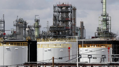 H Γερμανία απελευθερώνει 434.000 τόνους πετρελαίου από τα αποθέματα