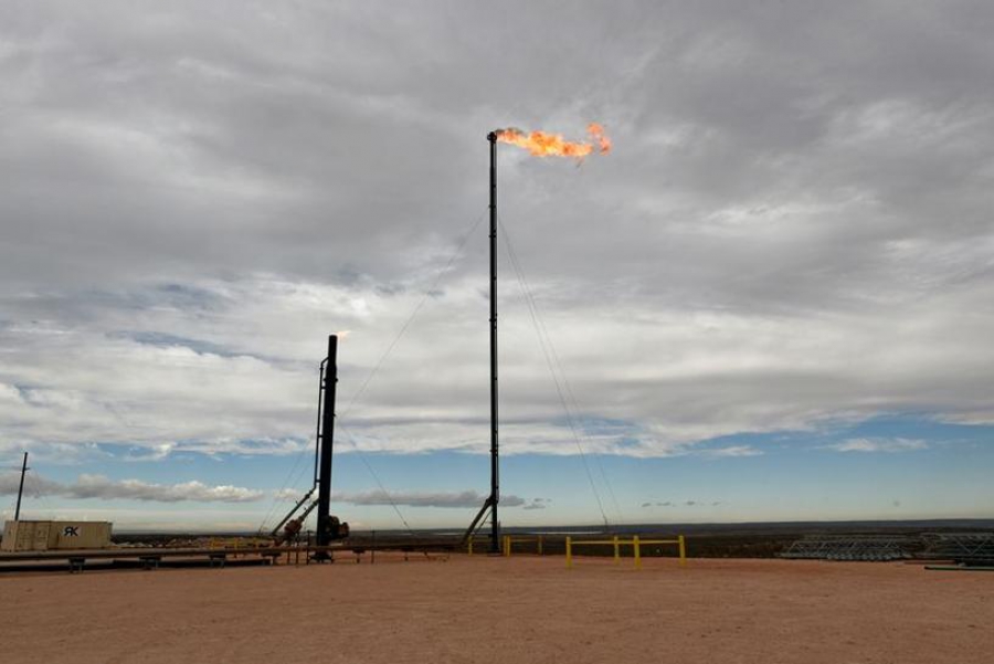 Σε διαγραφές προχωρούν οι εταιρείες παραγωγής σχιστολιθικού φυσικού αερίου στις ΗΠΑ εν μέσω πτώσης των τιμών