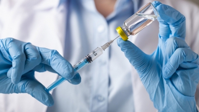 Επεκτείνεται ο υποχρεωτικός εμβολιασμός - Ποιές οι αποφάσεις της κυβέρνησης