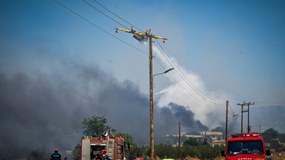Φωτιά ξέσπασε στον Πολύγυρο Χαλκιδικής - Στη μάχη και εναέρια μέσα