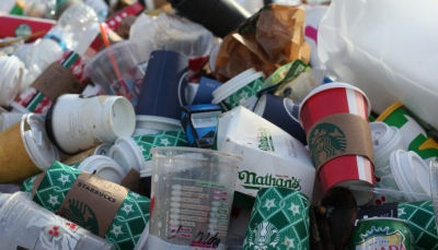 Φωνάζουν οι ειδικοί για τα πλαστικά απορρίμματα: Η ανακύκλωση δεν αρκεί