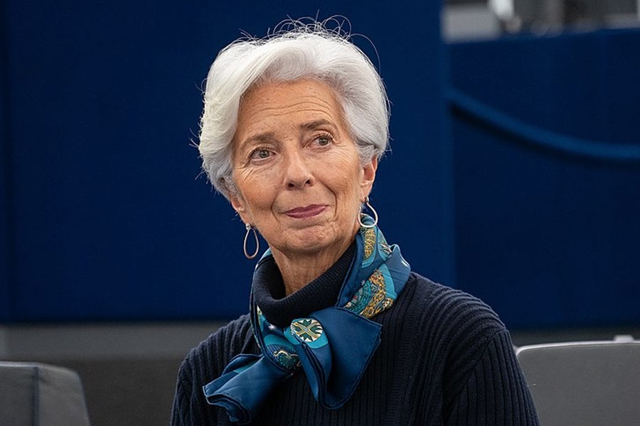 Lagarde: Καμία δέσμευση της ΕΚΤ για τα επιτόκια - Νέα μείωση 0,25% - Απαραίτητες οι μεταρρυθμίσεις στη γραμμή Draghi