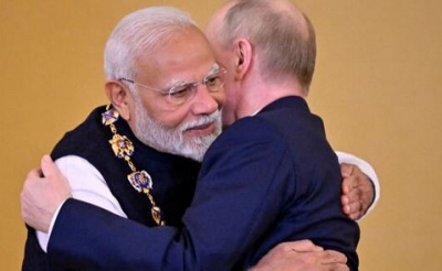 Η προσέγγιση Ινδίας – Ρωσίας προκαλεί απογοήτευση στις ΗΠΑ – Ο παράγοντας Κίνα (Bloomberg)