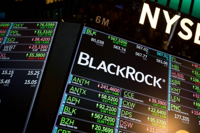 Η BlackRock μάζεψε 6,7 δισ δολ για το κινέζικο fund - Η απάντηση στον Soros