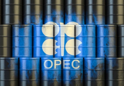 Οριστικό: O OPEC+ αναβάλλει την αύξηση της παραγωγής του κατά τρεις μήνες