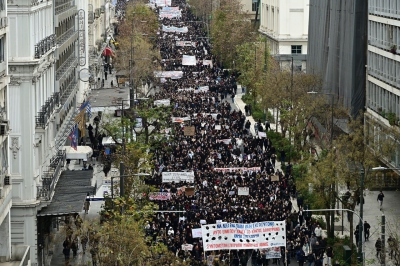 Κοσμοπλημμύρα στις φοιτητικές – μαθητικές κινητοποιήσεις για τα Τέμπη – «Δεν έχω οξυγόνο» το κεντρικό σύνθημα