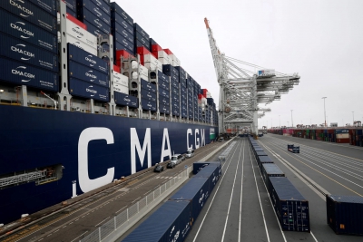 Η CMA CGM θα επιβάλει έκτακτη χρέωση λόγω των ανανεωμένων εντάσεων στα Στενά του Ορμούζ (Reuters)
