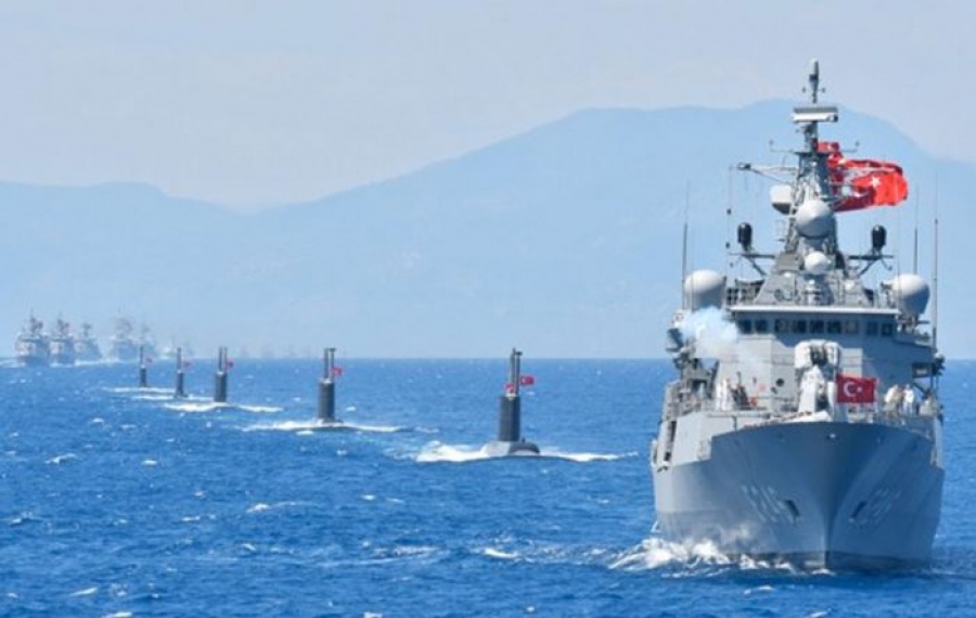 Σε επιφυλακή οι ένοπλες δυνάμεις - Τουρκικά πολεμικά συνοδεύουν το Oruc Reis - NAVTEX για έρευνες στην ελληνική υφαλοκρηπίδα
