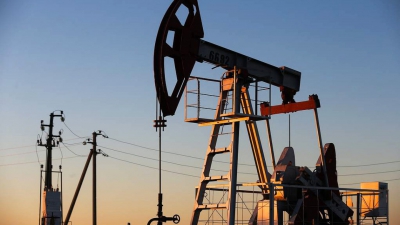 Μειώθηκε η παραγωγή πετρελαίου της Ρωσίας τον Μάιο κοντά στον στόχο της Συμφωνίας Περικοπών