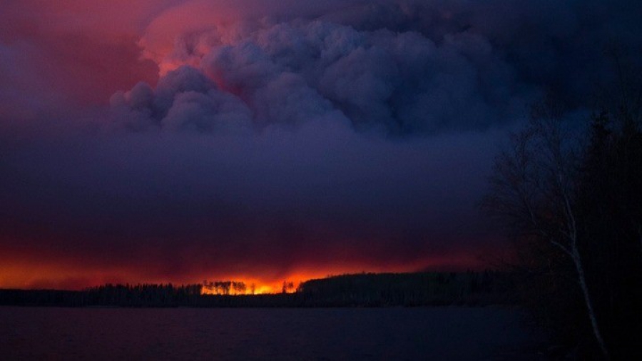 Ραγδαία αύξηση των εκπομπών άνθρακα στην Αρκτική λόγω των πυρκαγιών