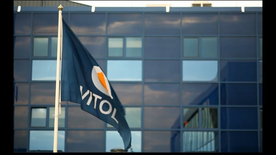 Reuters: Σχέδια μείωσης του κόστους της Vitol μέσω αλουμινίου από τη Μαλαισία