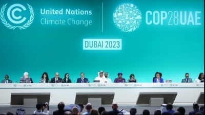 COP28: Μπρα-ντε-φερ για τα ορυκτά καύσιμα - Ποιοι τάσσονται υπερ της εξόδου