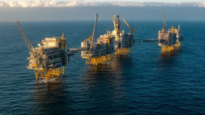 Βορ. Θάλασσα: Οι εταιρείες αναβάλλουν το άνοιγμα των κοιτασμάτων πετρελαίου