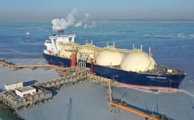 Reuters: Το Κατάρ υπογράφει νέα μακροπρόθεσμη συμφωνία LNG με την Ινδία σε χαμηλότερη τιμή
