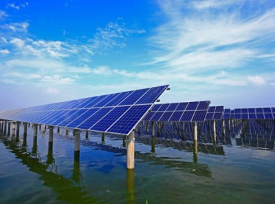 Τέρνα Ενεργειακή: Σχεδιάζει πλωτό φωτοβολταϊκό στην τεχνητή λίμνη Πουρναρίου