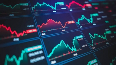 ΧΑ: Άνοιγμα στο -0,7% κάτω από τις 2600 μονάδες - O Τrump ανέβαλε τους δασμούς στον Καναδά