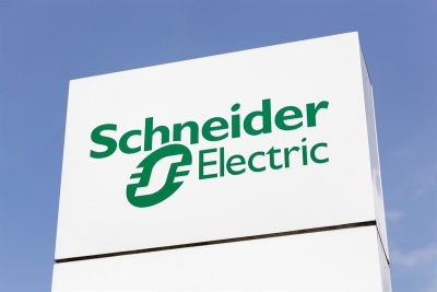 Schneider Electric: Βοηθά τους πελάτες να αγγίξουν το ορόσημο των 10.000 MW σε συμφωνίες PPA