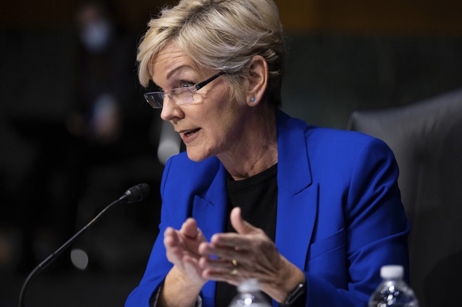 Granholm: Η κατάργηση της πίστωσης φόρου EV των ΗΠΑ  παραχωρεί έδαφος στην Κίνα   