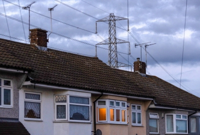 Βρετανία: Θα πληρώvει τα νοικοκυριά για να χρησιμοποιούν λιγότερη ενέργεια Παρασκευή το απόγευμα