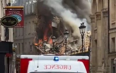 Ισχυρή έκρηξη στο Παρίσι - Τουλάχιστον 16 τραυματίες