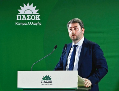 ΠΑΣΟΚ: Ο Ανδρουλάκης ανακοίνωσε υποψήφιους ευρωβουλευτές
