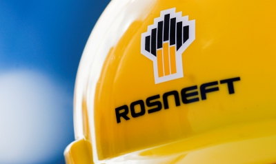 Η Rosneft επιλέγει Vitol, Trafigura, Glencore ως αγοραστές νάφθας και ντίζελ το 2022