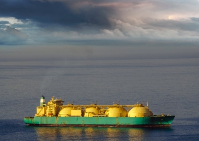 ΕΕ: Κατακόρυφη πτώση 20% στις εισαγωγές LNG το β' τρίμηνο (Eurostat)