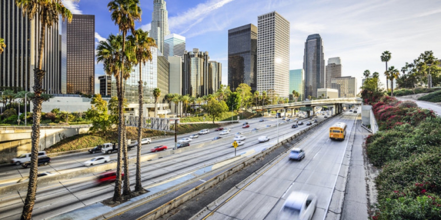 Η πρωτοβουλία της Καλιφόρνιας για τη μείωση των εκποπών άνθρακα ως το 2035