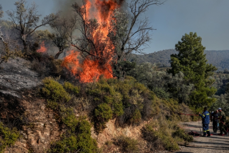 Σε κόκκινο συναγερμό για πυρκαγιές η Αττική