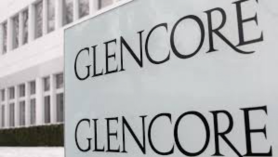 Διαγραφές 2,8 δισ δολ για την Glencore