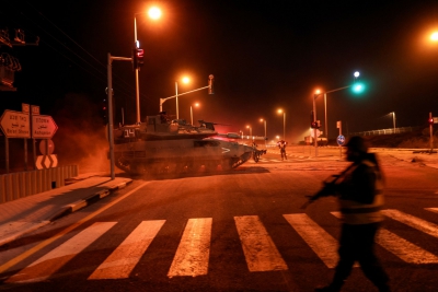 «Το Ισραήλ μόλις εξαπέλυσε χερσαία επίθεση» λέει ο ΥΠΕΞ Ιορδανίας -Αναφορές ότι μπήκαν τανκς στη Γάζα