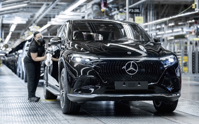 Mercedes-Benz: Μειωμένη η ζήτηση στα ηλεκτρικά, ανεβασμένη στα plug-in υβριδικά